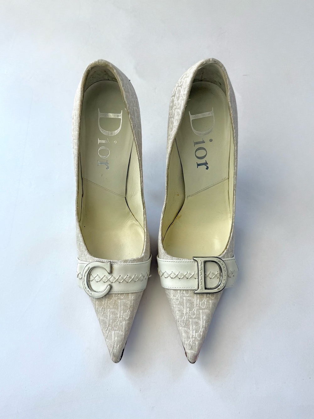 Vintage Dior Cream Initial Trotter Heels